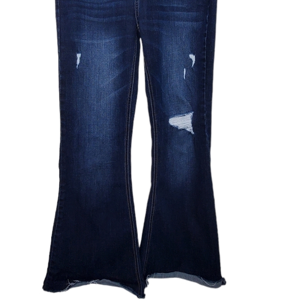 KanCan Women's Flared Jeans, Button Fly Distressed Dark Wash Size 5, 26" Waist - Picture 3 of 11